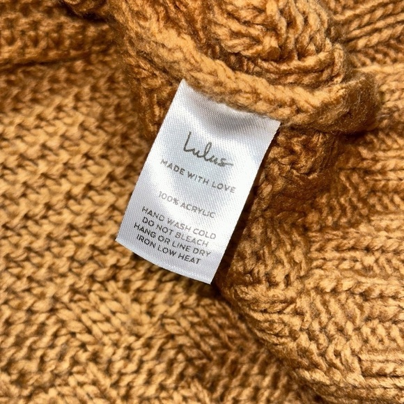 Lulus Adoring Heart Camel Knit Turtleneck Sweater Women’s US L - Picture 6 of 9